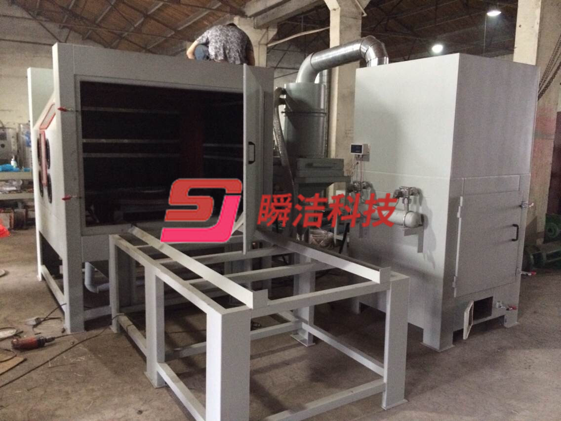 （分體式）手動(dòng)高壓推車轉(zhuǎn)盤(pán)噴砂機(jī)